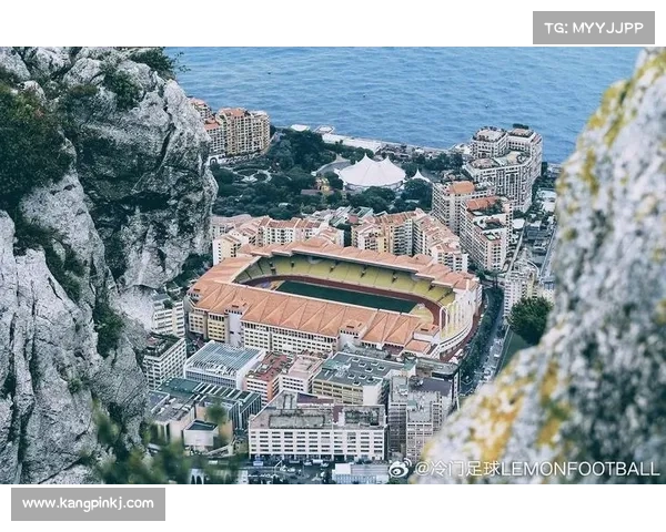 如何查找大卫路易斯所在球场的准确位置及交通方式