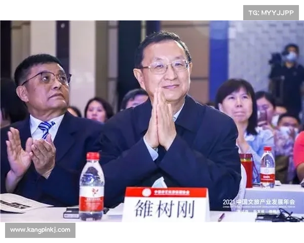 建业足球俱乐部的性质与作用解析：发展历程、社会责任与未来前景探讨